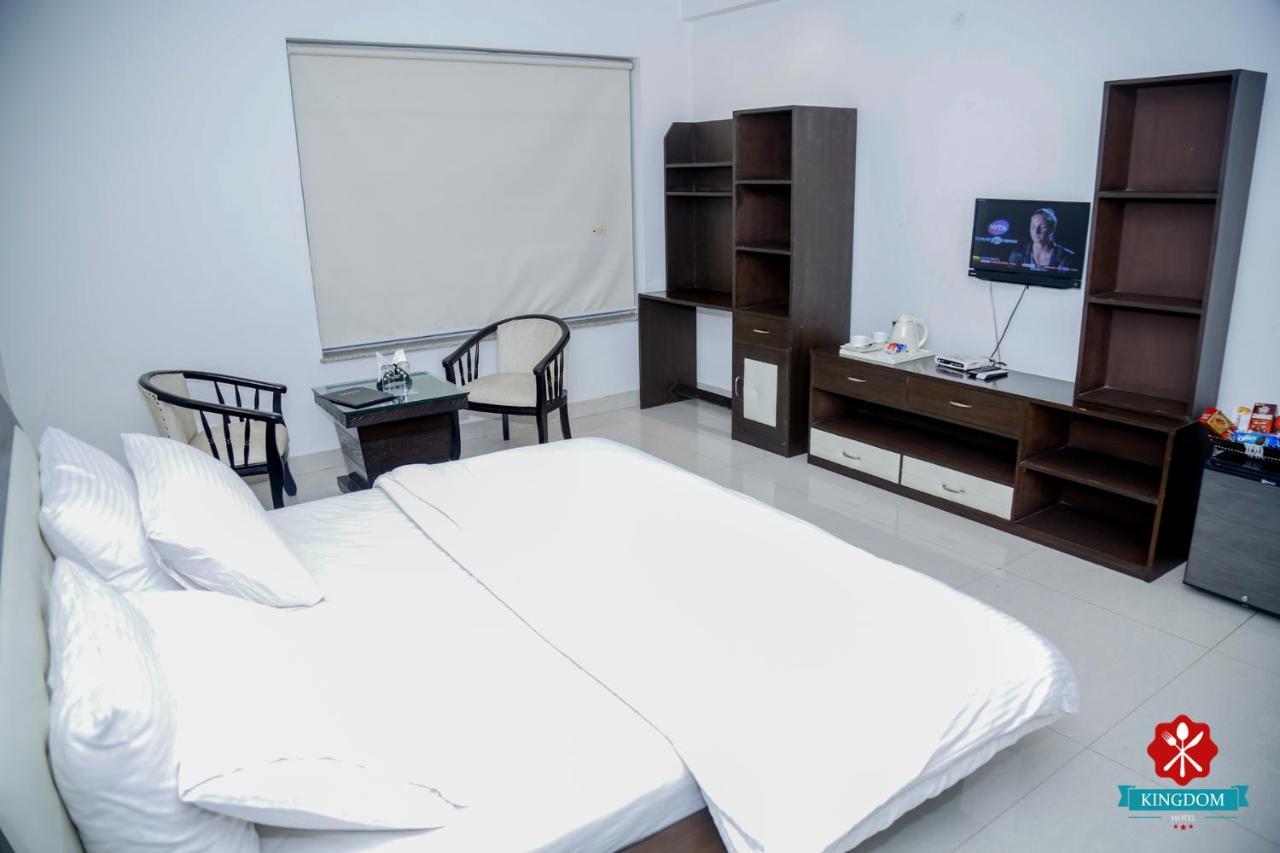 Kingdom Hotel Moga Ngoại thất bức ảnh
