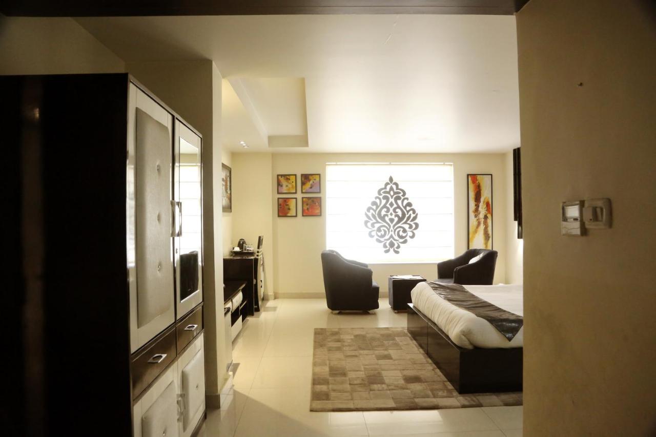 Kingdom Hotel Moga Ngoại thất bức ảnh